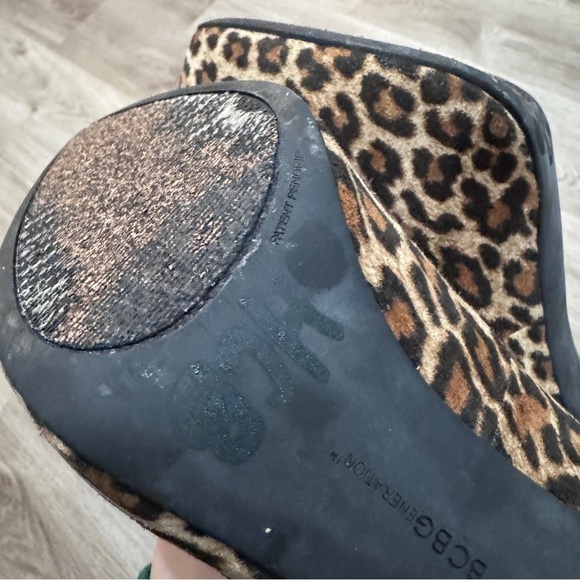 BCBGeneration Leopard Print High Heel Shoes Women’s 10 - Picture 11 of 11